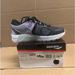 COPY - Saucony guide ISO 2 girls sneakers size 2 black/purple